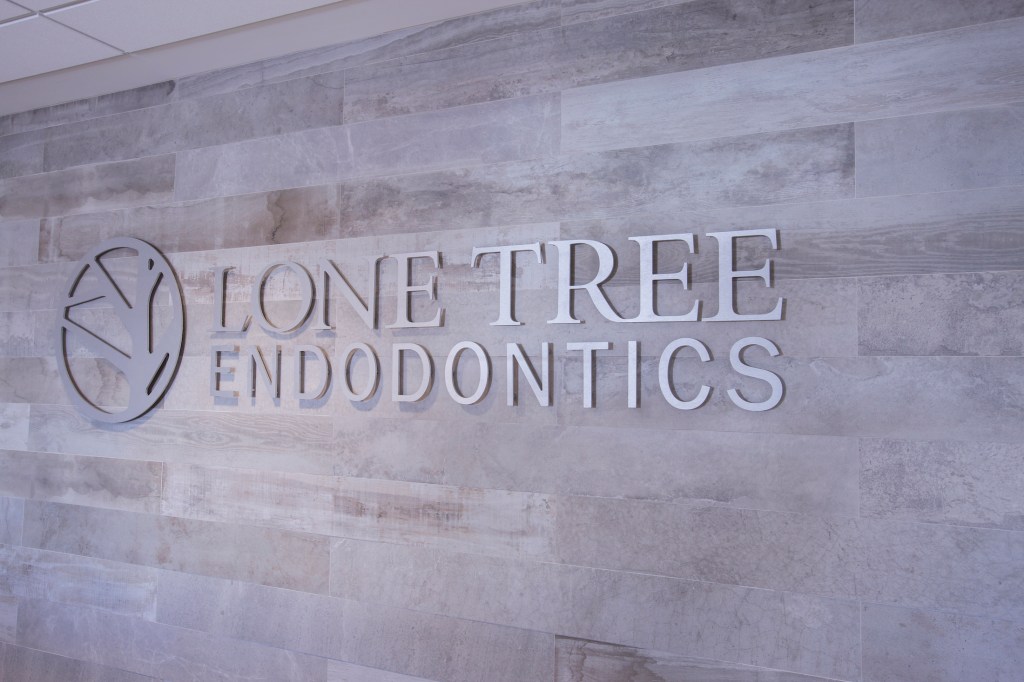 Lone Tree Endodontics sign